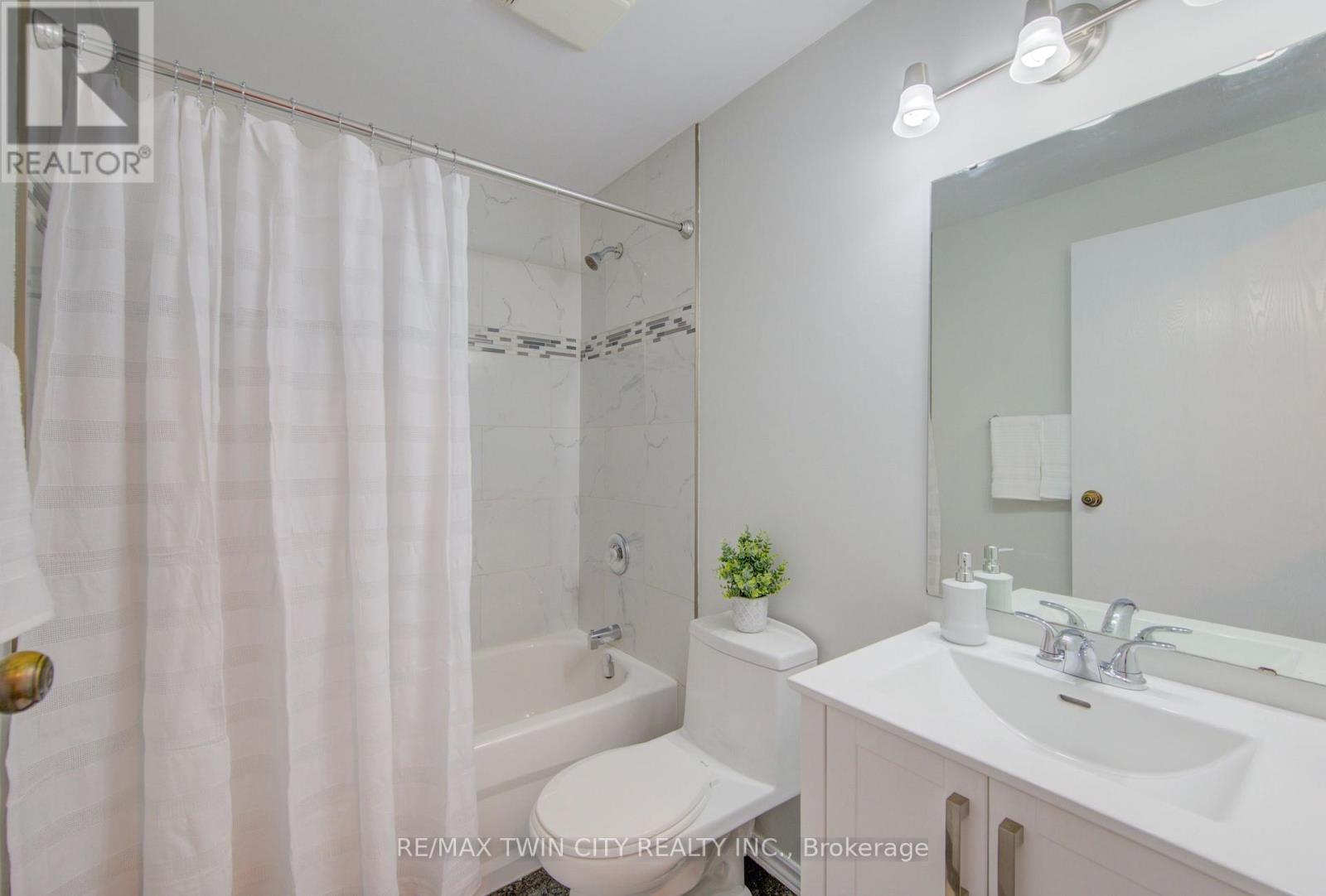 608 - 55 Green Valley Drive, Kitchener, Ontario N2P 1Z6 - Photo 16 - X13687072