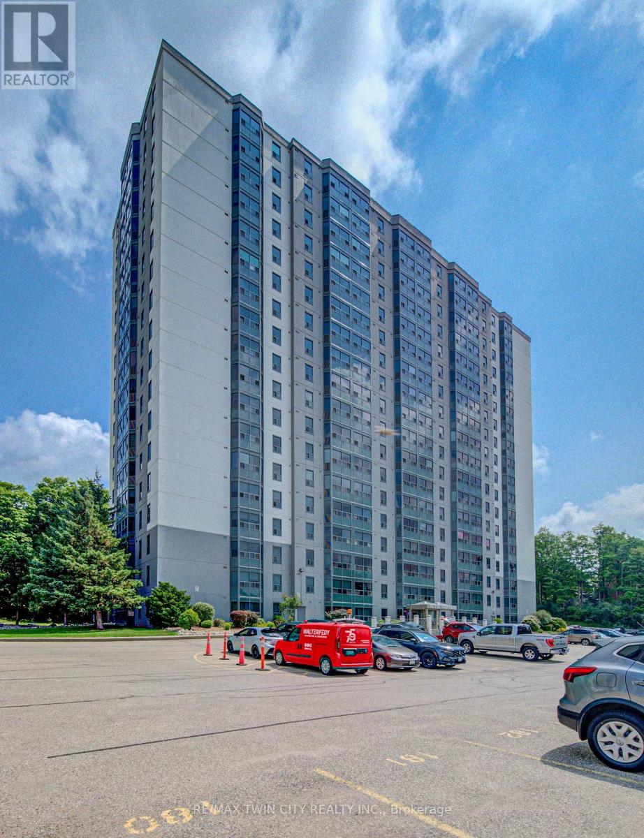 608 - 55 Green Valley Drive, Kitchener, Ontario N2P 1Z6 - Photo 5 - X13687072