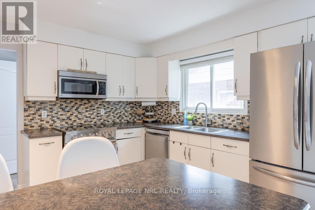 2 Kimberdale Court, St. Catharines, Ontario  L2N 5W5 - Photo 10 - X13687084