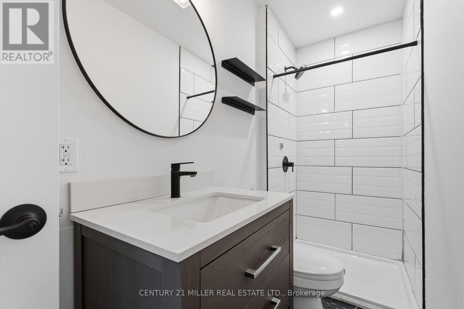 Main Floor - 67 East 13th Street, Hamilton, Ontario  L9A 3Z4 - Photo 9 - X13687140