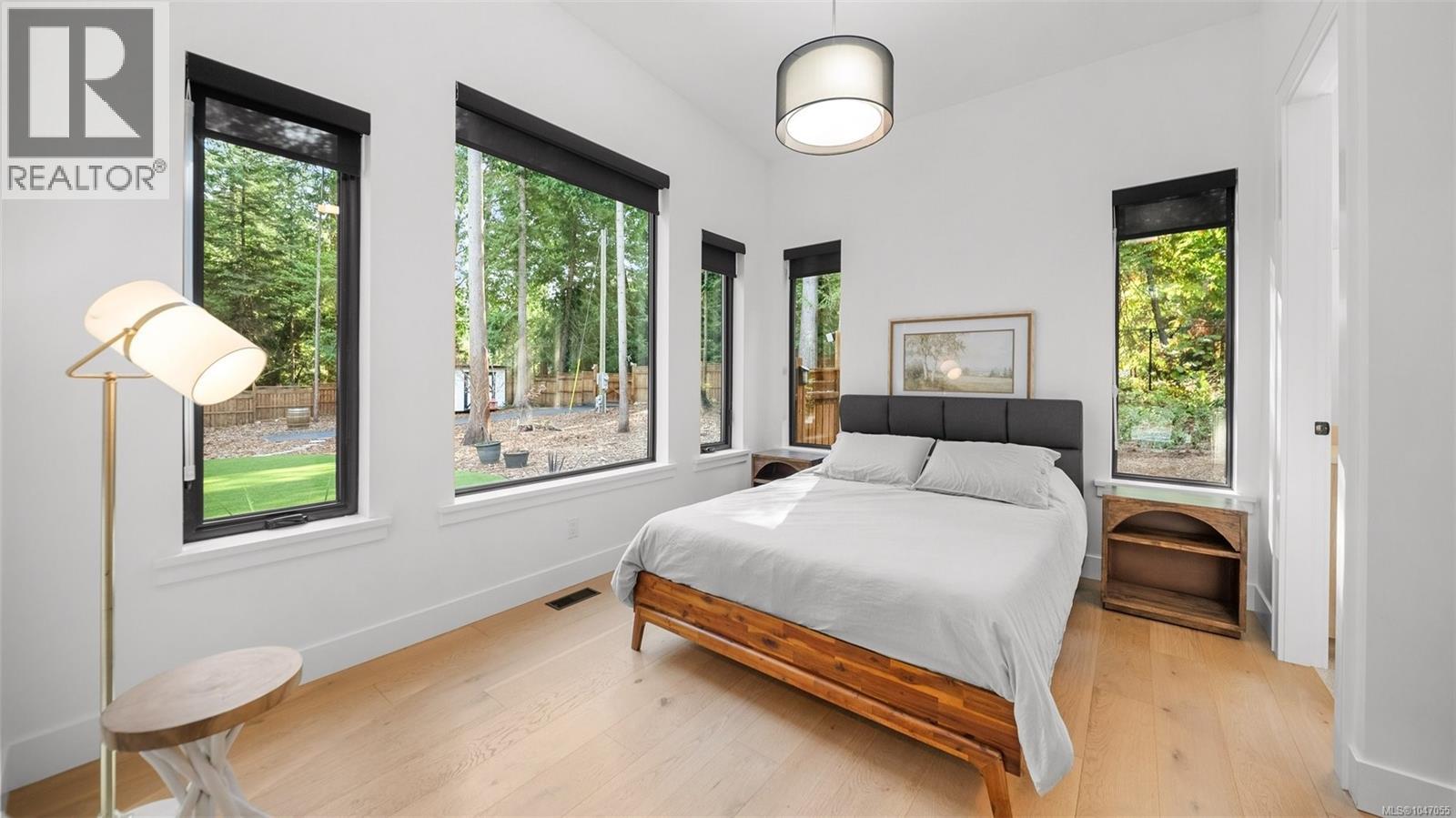 867 Bradley Dyne Rd, North Saanich, British Columbia  V8L 5H1 - Photo 55 - 1047055