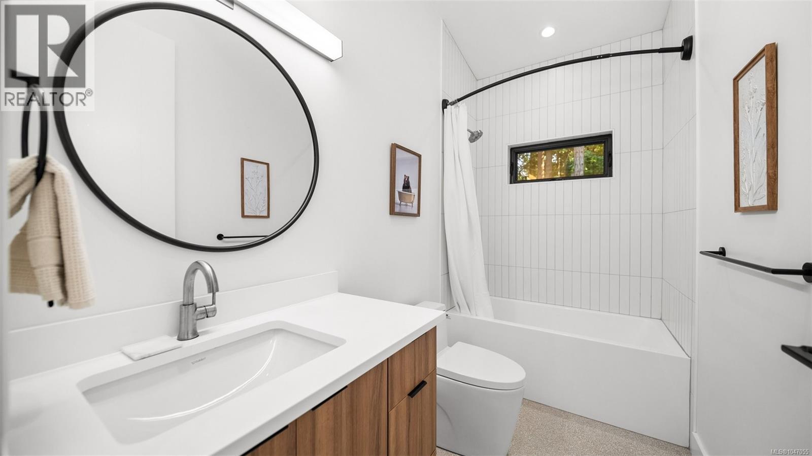 867 Bradley Dyne Rd, North Saanich, British Columbia  V8L 5H1 - Photo 34 - 1047055