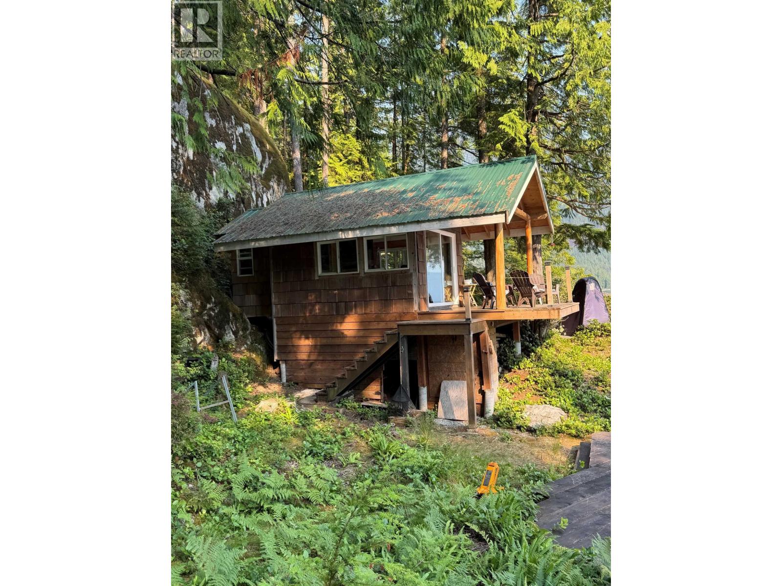 4 SOUTH OF DEBECK CREEK, Pitt Meadows, British Columbia
