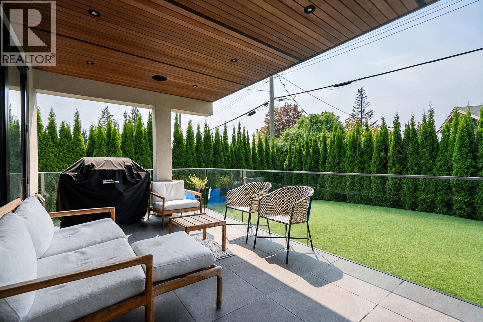 955 Forest Hills Drive, North Vancouver, British Columbia  V7R 1N4 - Photo 14 - R3156689