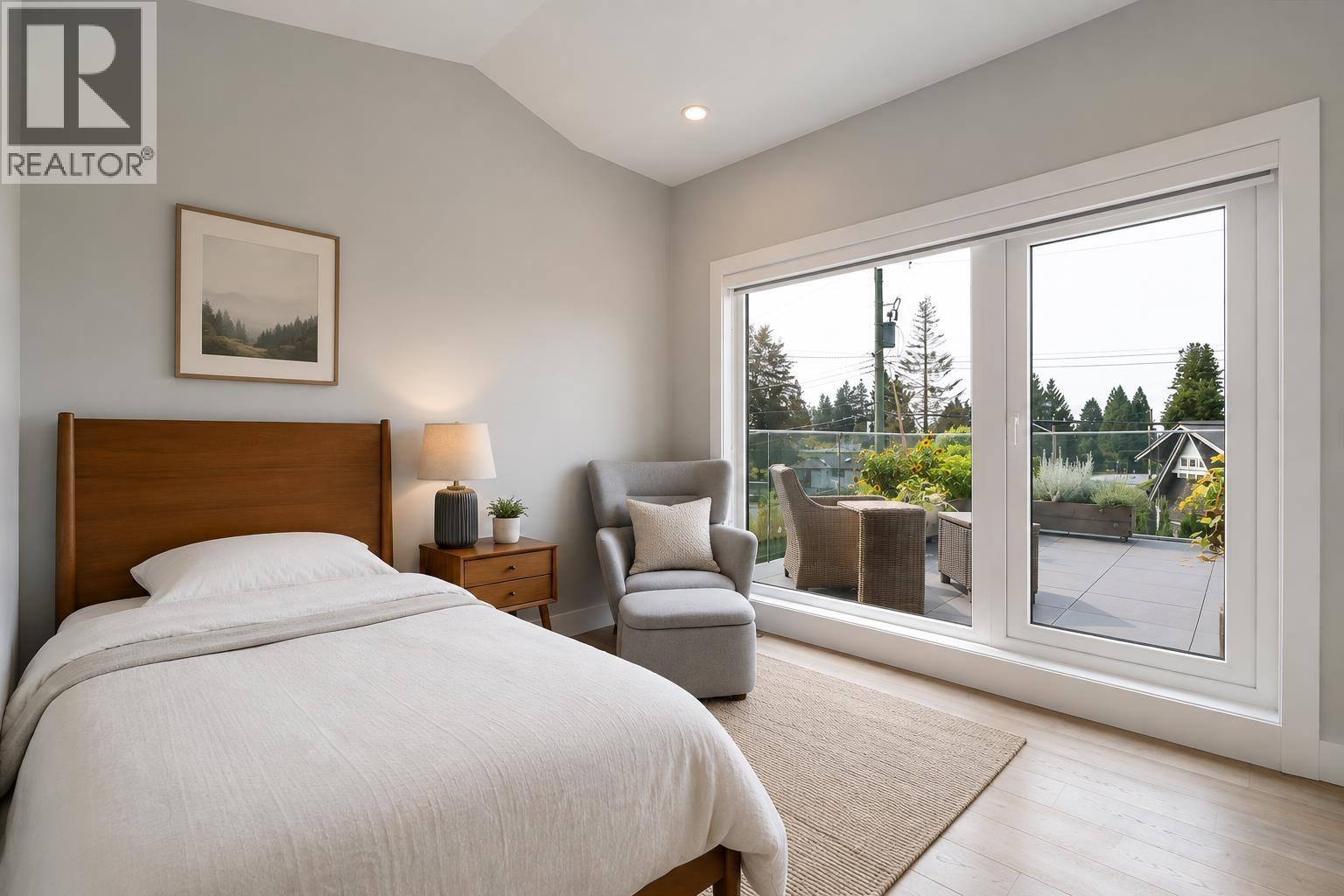 955 Forest Hills Drive, North Vancouver, British Columbia  V7R 1N4 - Photo 26 - R3156689