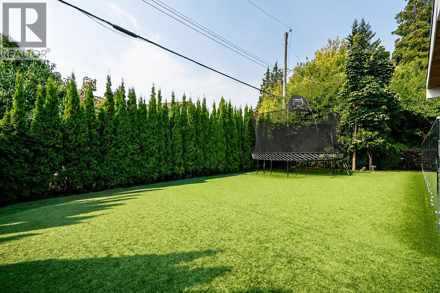 955 Forest Hills Drive, North Vancouver, British Columbia  V7R 1N4 - Photo 16 - R3156689