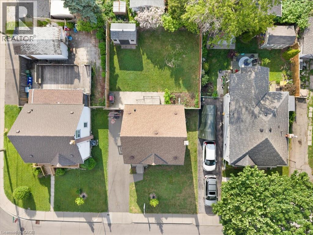128 East 39th Street, Hamilton, Ontario  L8V 4H3 - Photo 21 - 40850086