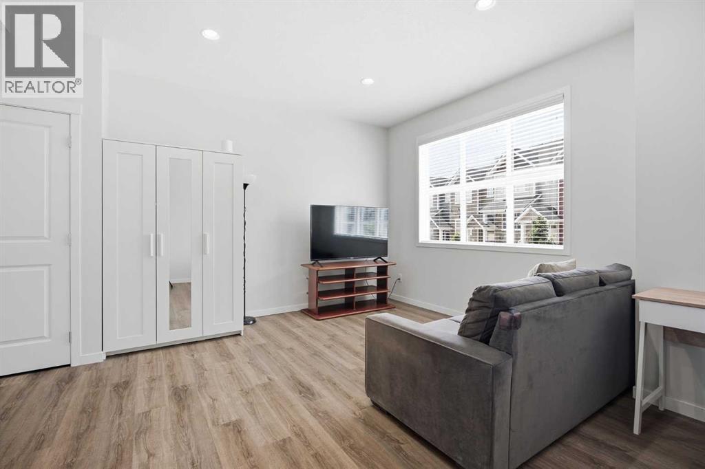 611, 355 Nolancrest Heights NW, Calgary, Alberta  T3R 0Z9 - Photo 6 - A2329404