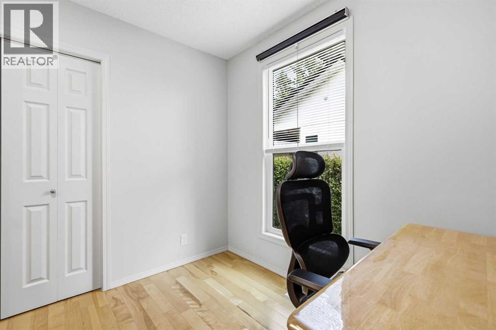 416 Brookpark Drive SW, Calgary, Alberta  T2W 3N7 - Photo 28 - A2331088