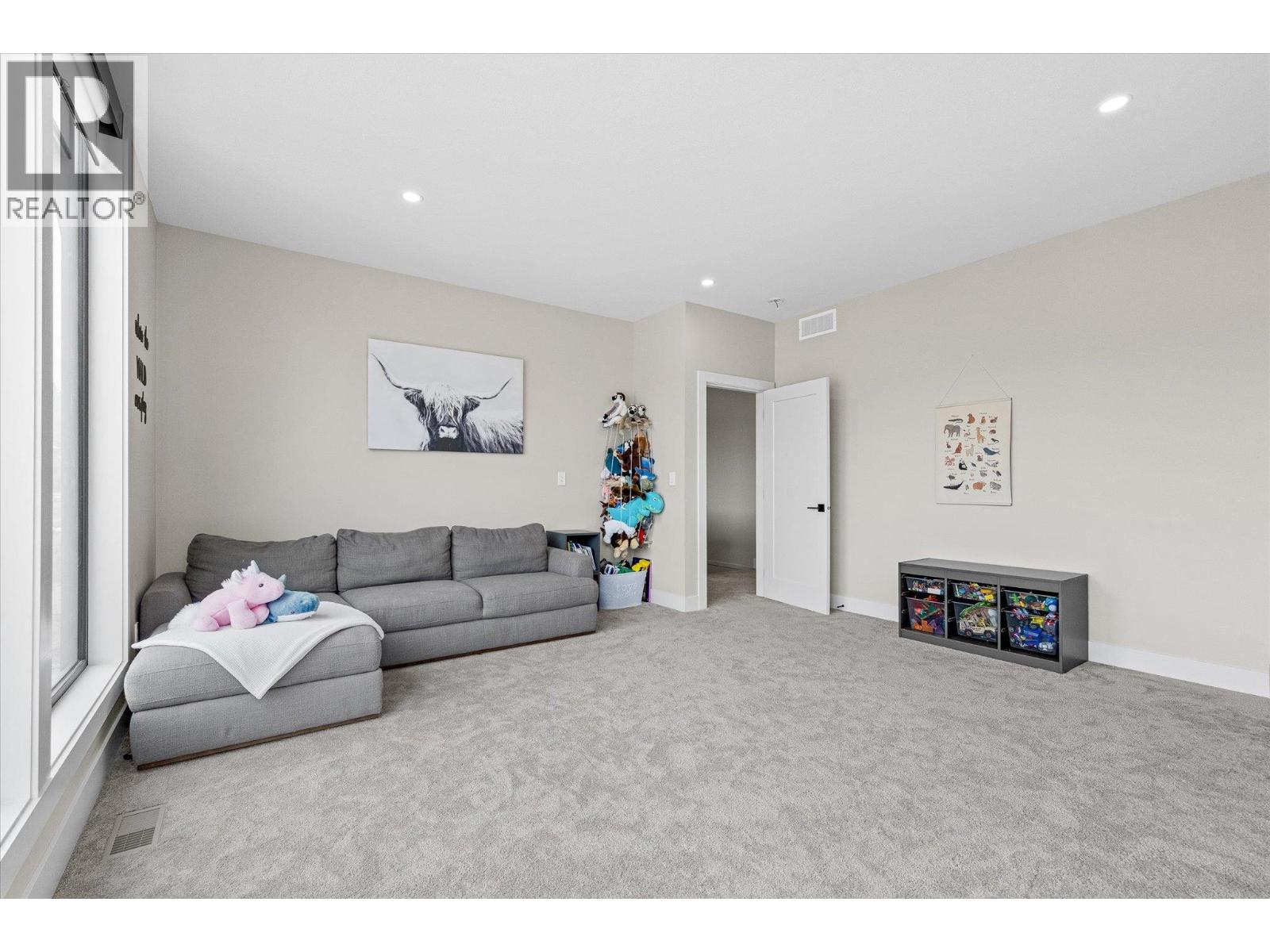 4198 Russo Street, Kelowna, British Columbia  V1W 0B6 - Photo 33 - 10397057