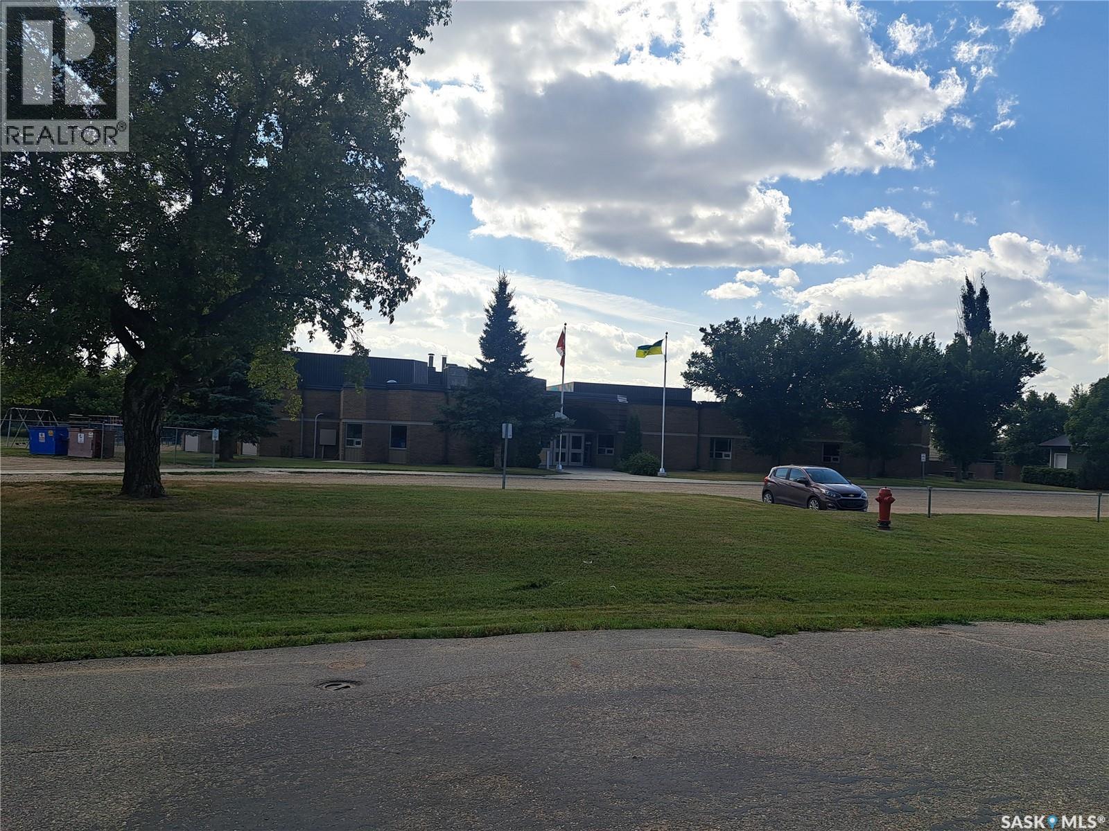 107 2nd Avenue W, Vanscoy, Saskatchewan  S0L 3J0 - Photo 13 - SK045879