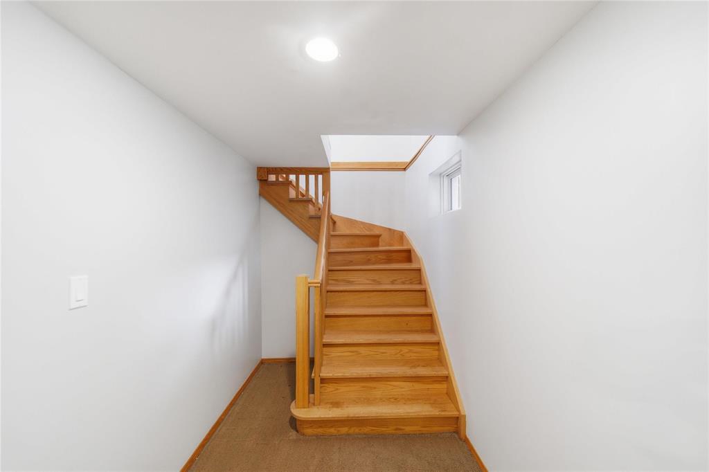 806 Oakenwald Avenue, Winnipeg, Manitoba R3T 1N1 - Photo 16 - 202620757