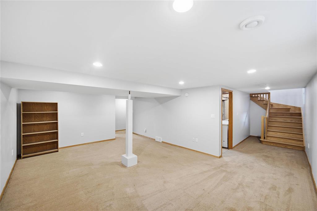 806 Oakenwald Avenue, Winnipeg, Manitoba R3T 1N1 - Photo 17 - 202620757