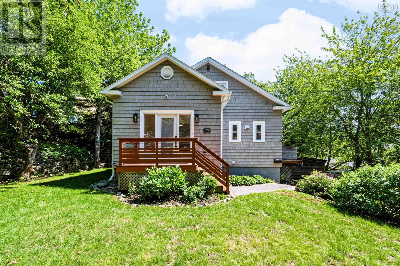 29 Doyle Street, Bedford, Nova Scotia  B4A 1K4 - Photo 2 - 202620884