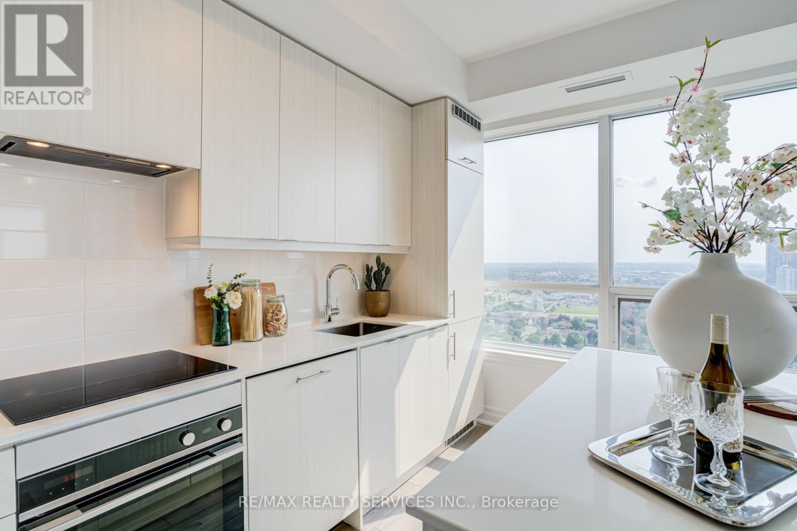 2909 - 36 Elm Drive, Mississauga, Ontario  L5B 0N3 - Photo 13 - W13615012
