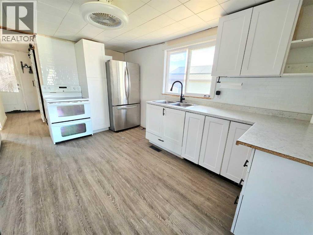 4503 47 Street, Spirit River, Alberta  T0H 3G0 - Photo 7 - A2338270