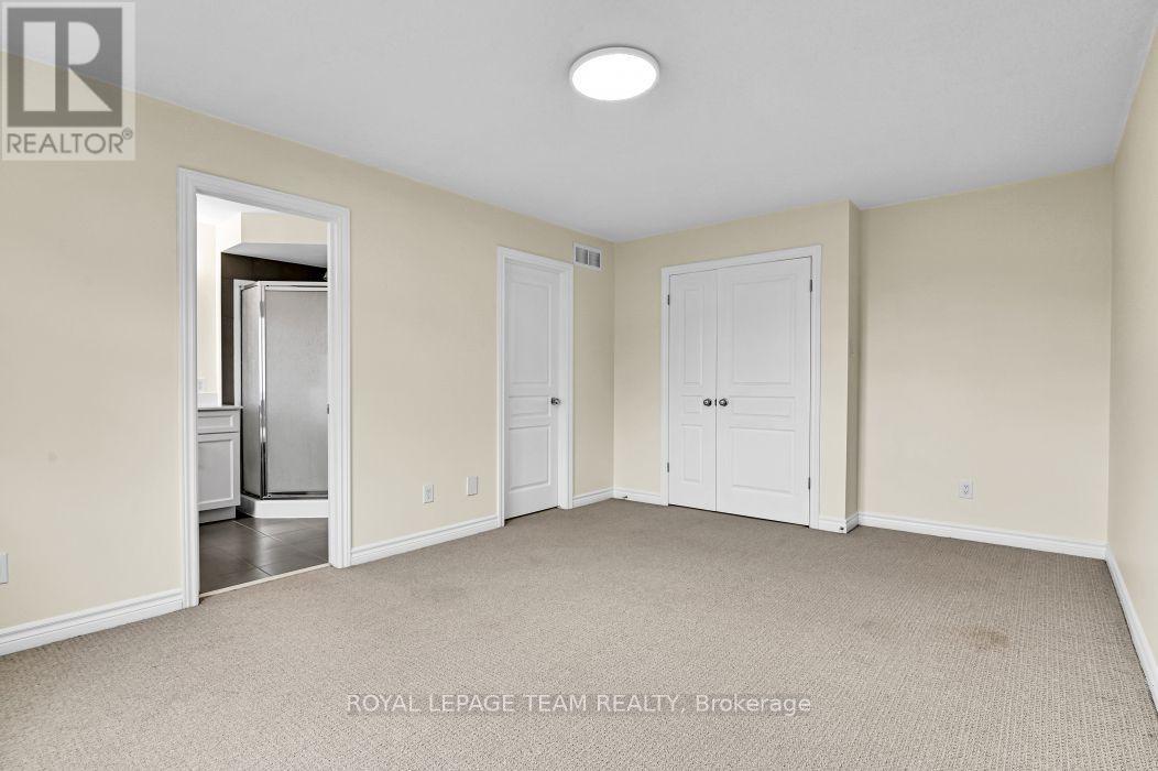 34 Torbec Avenue E, Ottawa, Ontario  K2T 0B6 - Photo 19 - X13681426