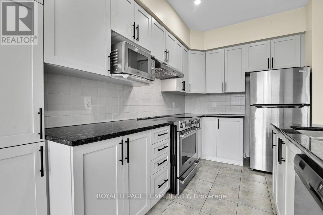 34 Torbec Avenue E, Ottawa, Ontario  K2T 0B6 - Photo 13 - X13681426