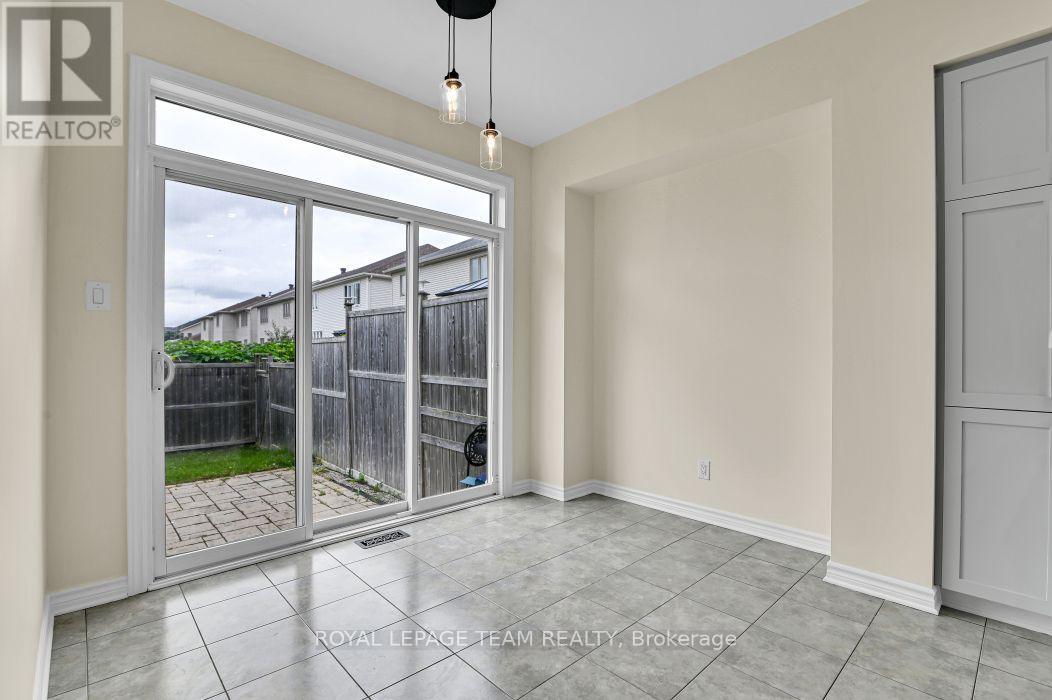 34 Torbec Avenue E, Ottawa, Ontario  K2T 0B6 - Photo 11 - X13681426