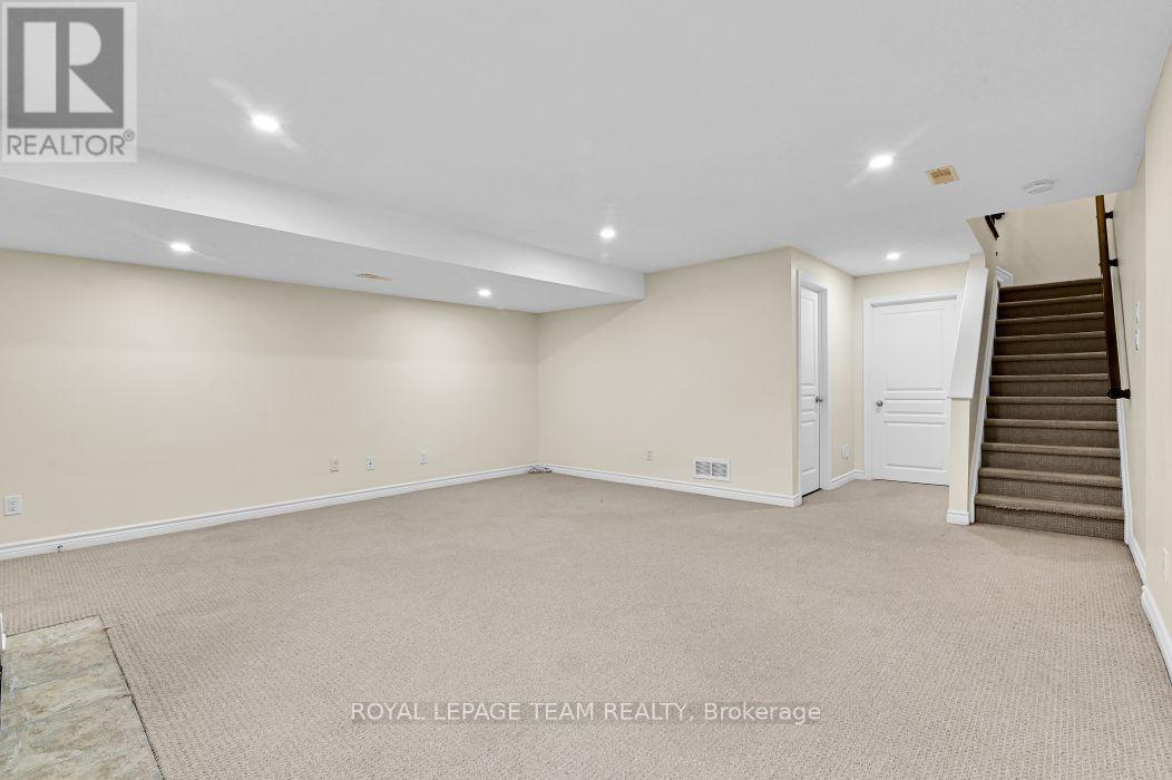 34 Torbec Avenue E, Ottawa, Ontario  K2T 0B6 - Photo 32 - X13681426