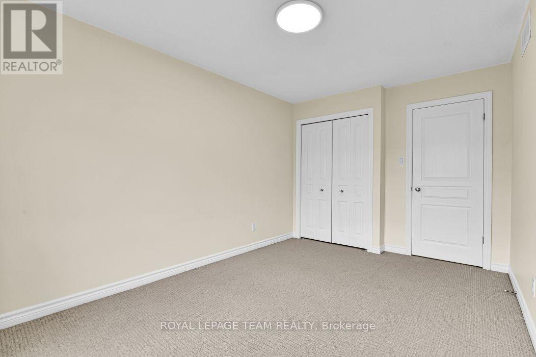 34 Torbec Avenue E, Ottawa, Ontario  K2T 0B6 - Photo 25 - X13681426