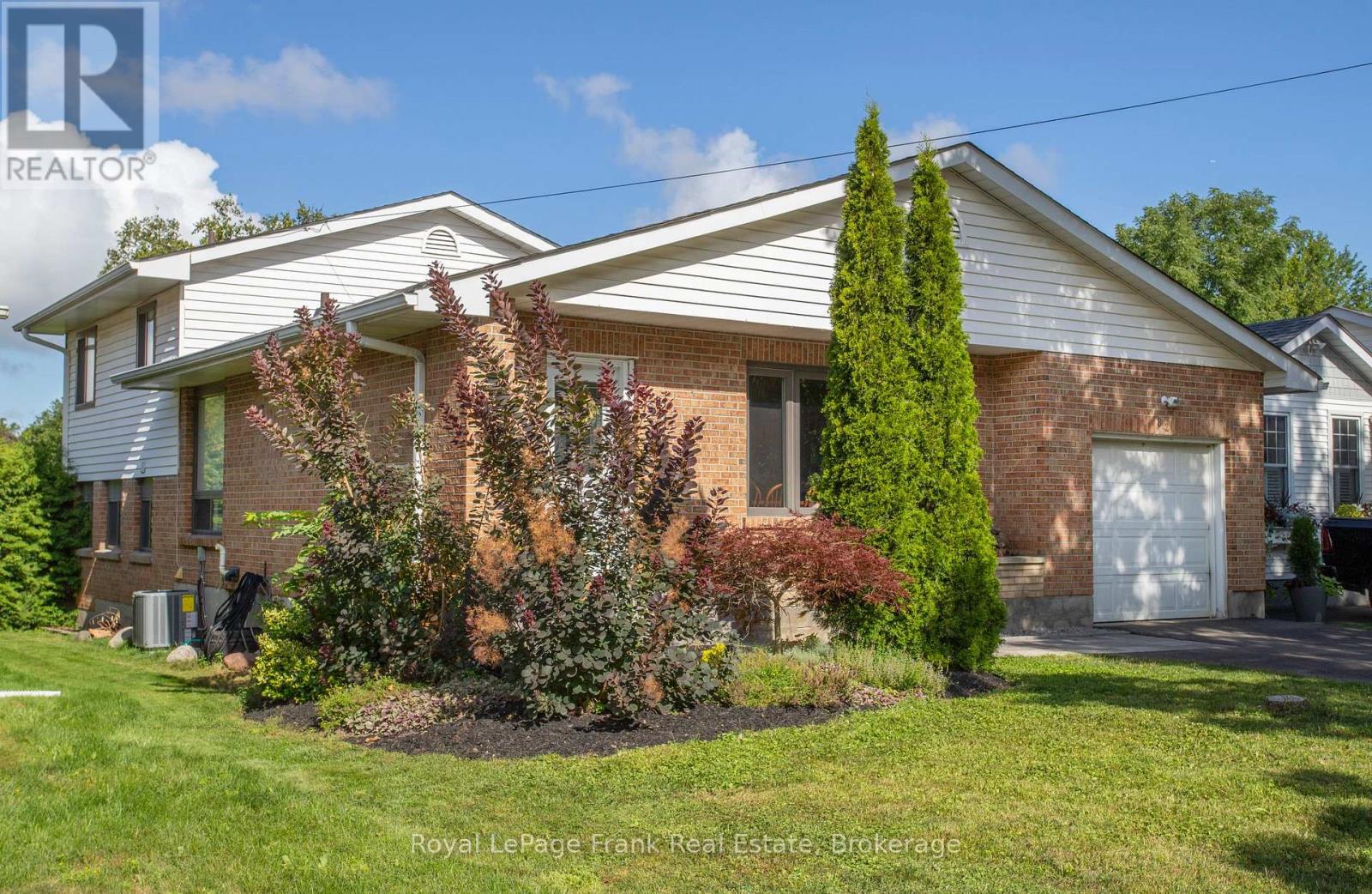 82 Union Avenue, Scugog, Ontario  L9L 1G2 - Photo 2 - E13687252