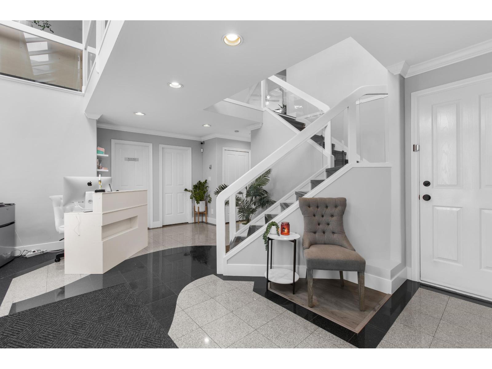 1170 Dolphin Street, White Rock, British Columbia  V4B 4G8 - Photo 3 - R3156270