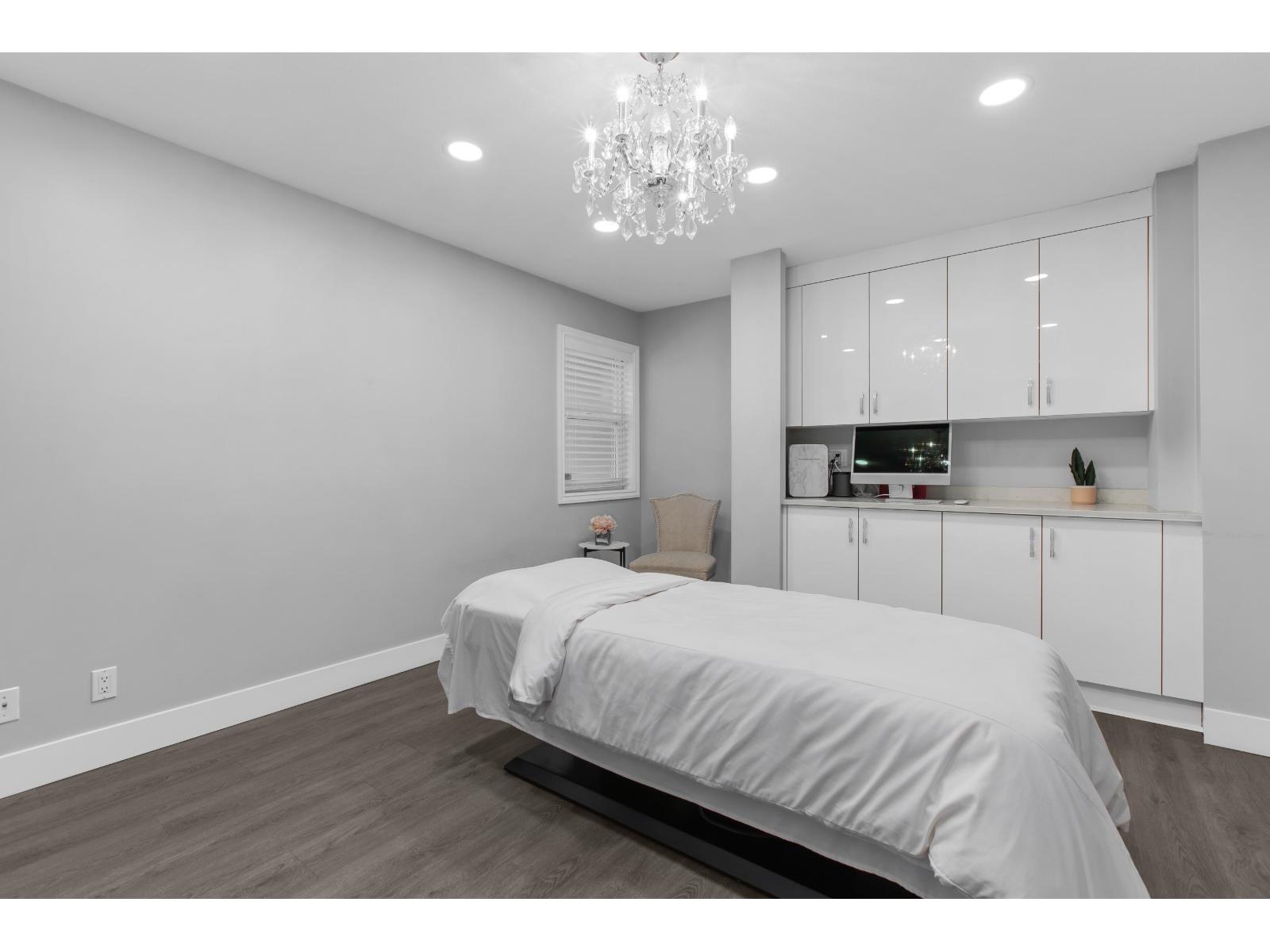 1170 Dolphin Street, White Rock, British Columbia  V4B 4G8 - Photo 8 - R3156270