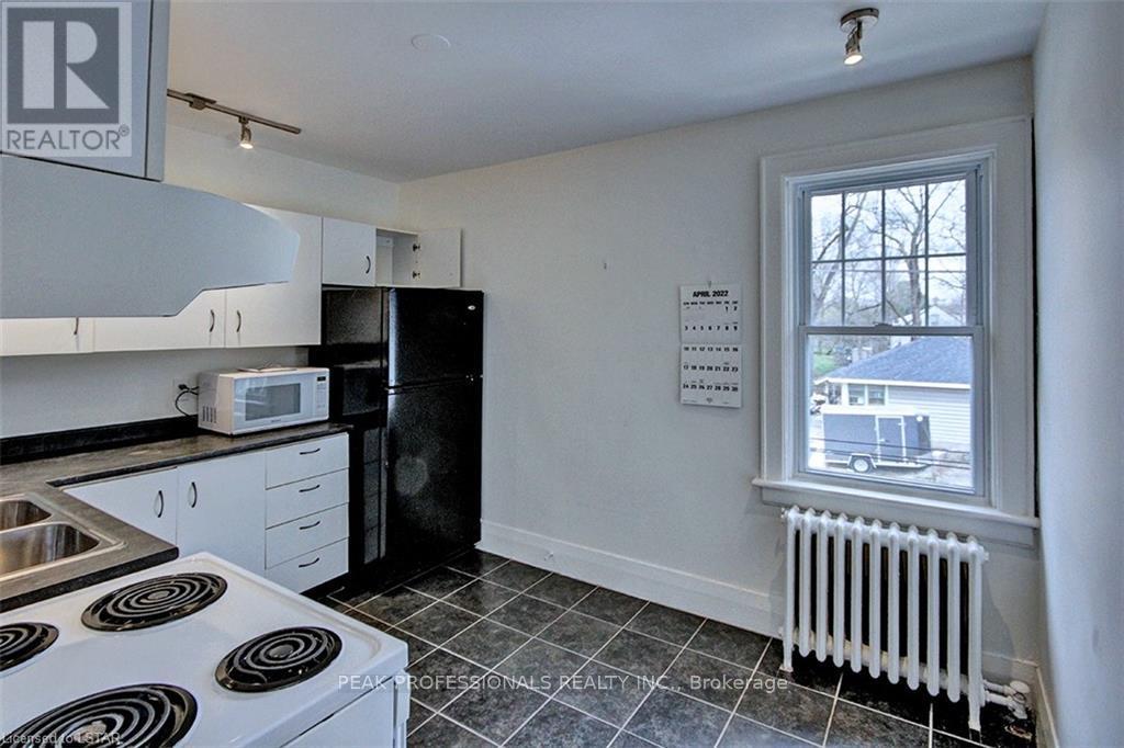 Upper Unit - 35 Cliftonvale Avenue, London South, Ontario  N6J 1J5 - Photo 4 - X13687210