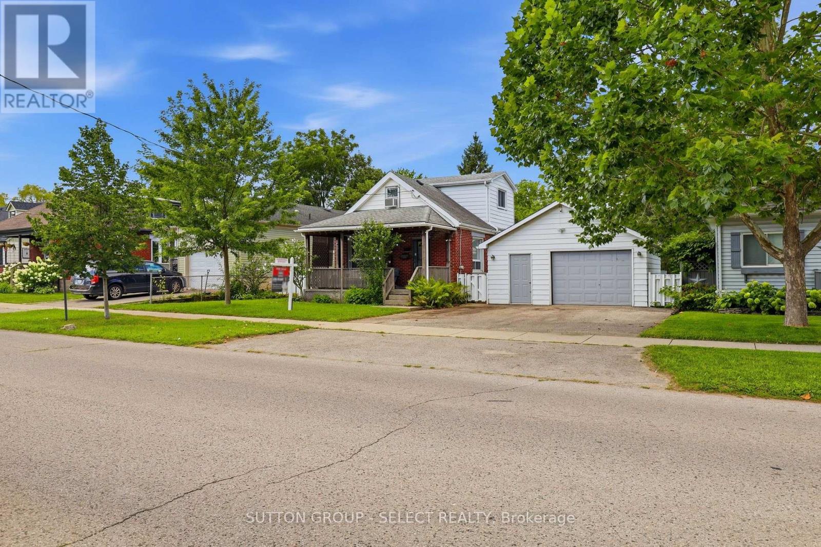 349 Edmonton Street, London East, Ontario  N5W 4Y4 - Photo 2 - X13687464