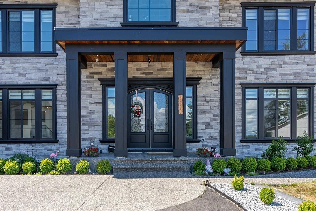 14120 Sunridge Place, Surrey, British Columbia  V3W 6B1 - Photo 3 - R3156017