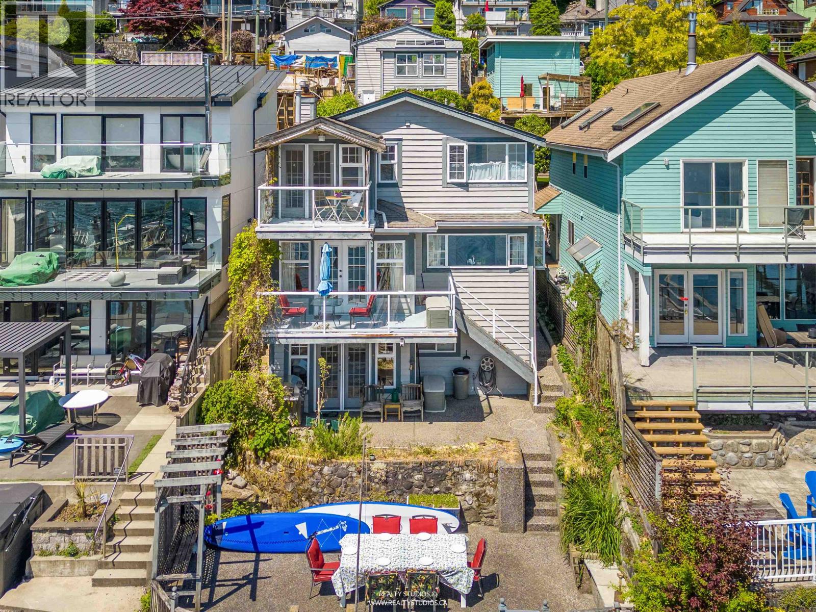 2558 Panorama Drive, North Vancouver, British Columbia  V7G 1V5 - Photo 14 - R3156608