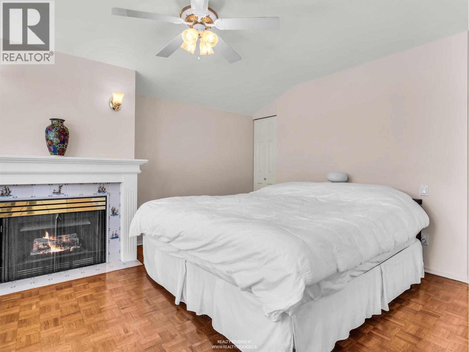 2558 Panorama Drive, North Vancouver, British Columbia  V7G 1V5 - Photo 24 - R3156608