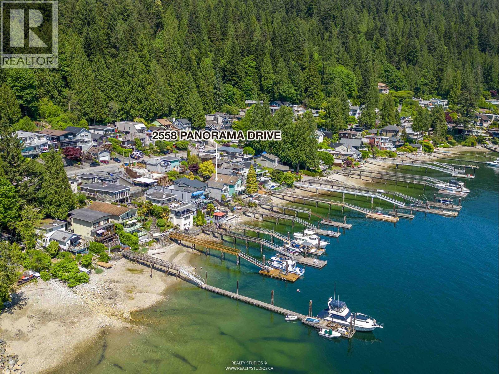 2558 Panorama Drive, North Vancouver, British Columbia  V7G 1V5 - Photo 5 - R3156608