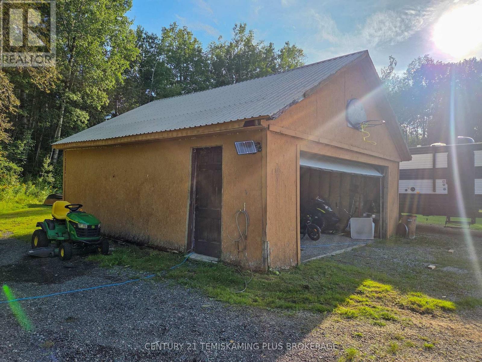 65 Lakeshore Avenue, Englehart, Ontario  P0J 1B0 - Photo 29 - T13687436