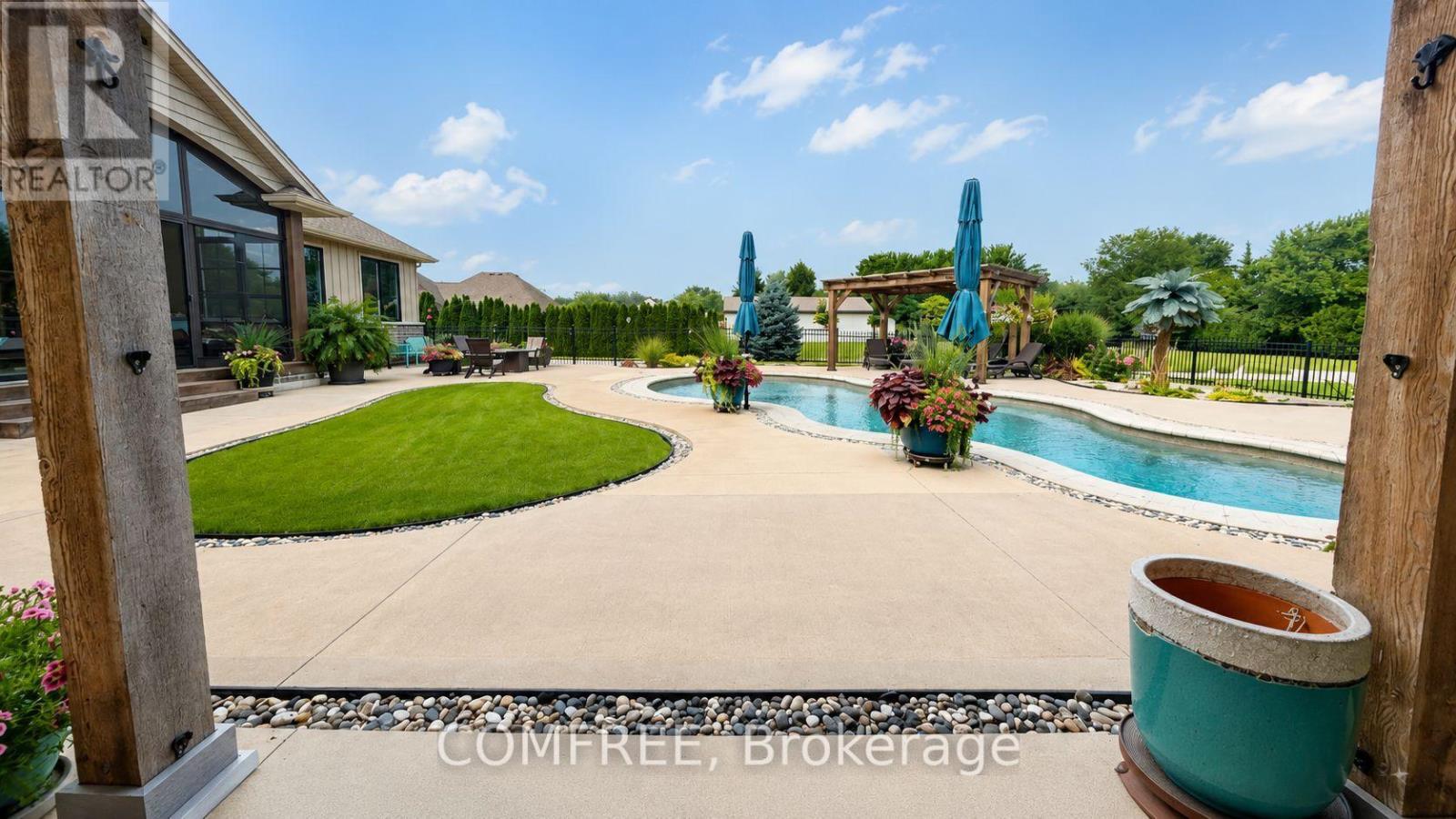 663 County 2 Road, Lakeshore, Ontario  N8L 1K3 - Photo 36 - X13687250
