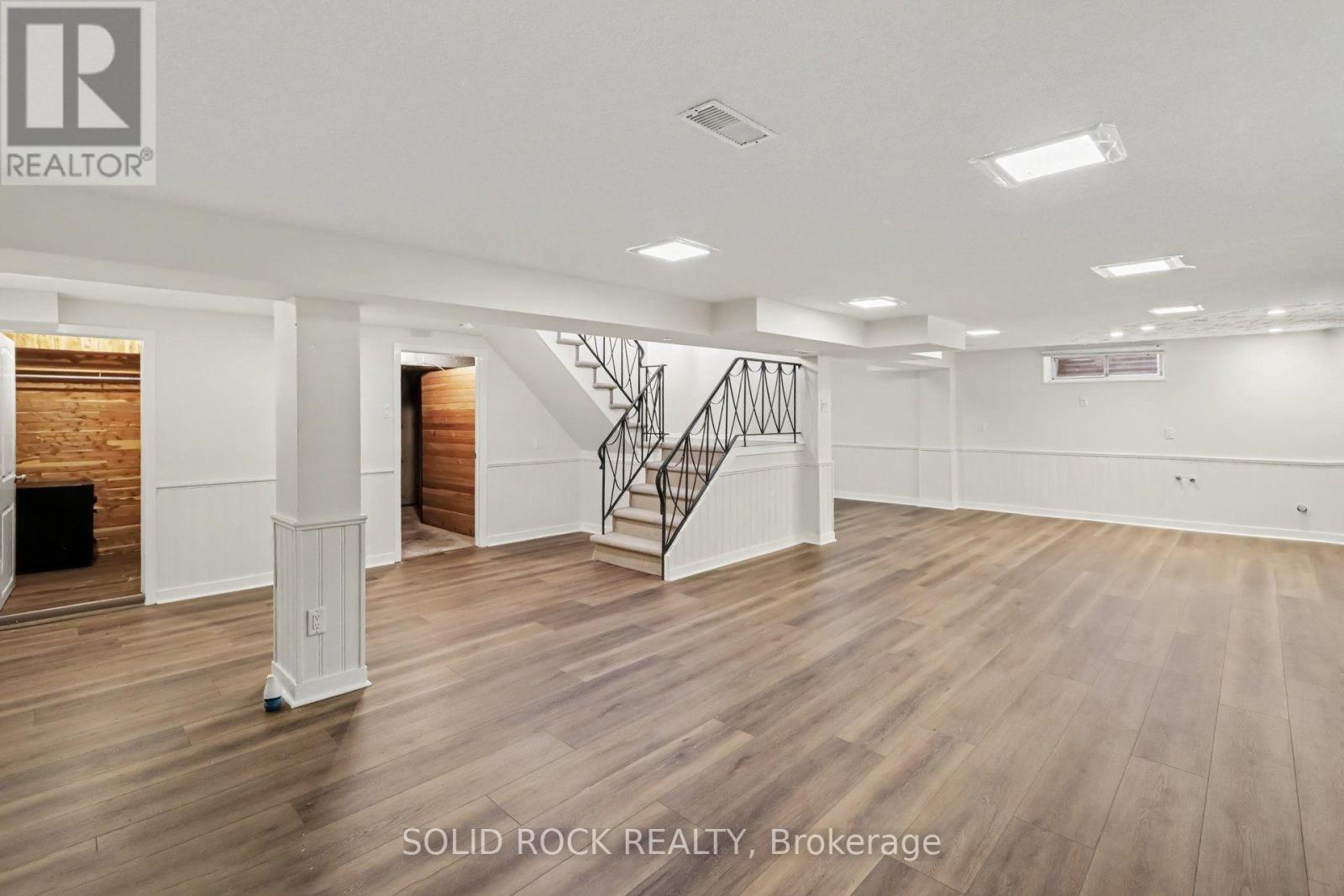 1599 Featherston Drive, Ottawa, Ontario  K1H 6N9 - Photo 31 - X13687406