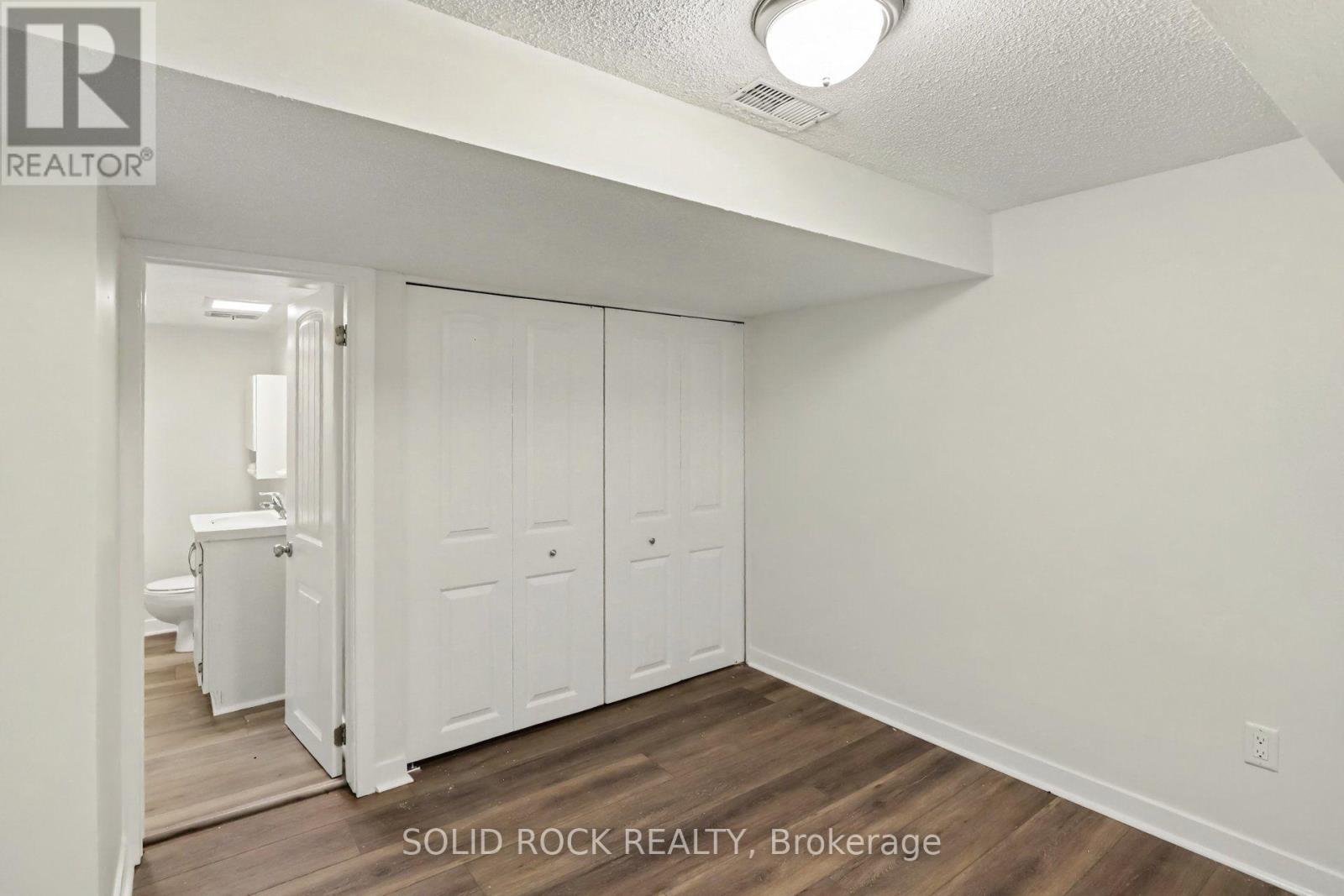 1599 Featherston Drive, Ottawa, Ontario  K1H 6N9 - Photo 34 - X13687406