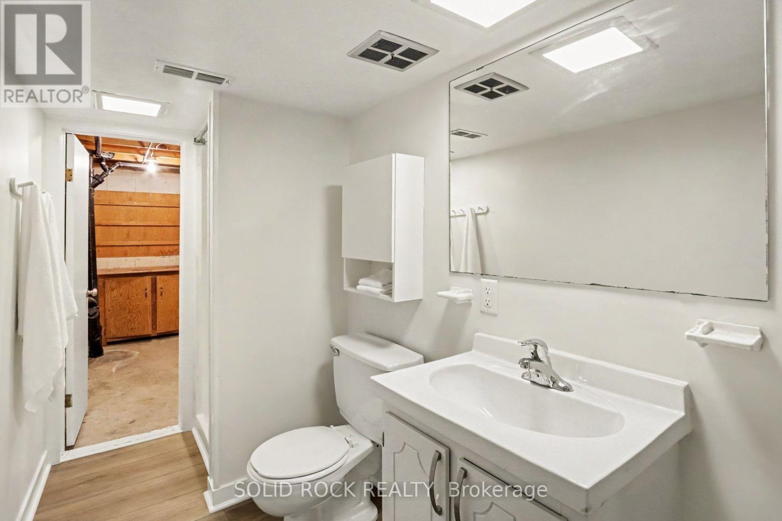 1599 Featherston Drive, Ottawa, Ontario  K1H 6N9 - Photo 35 - X13687406