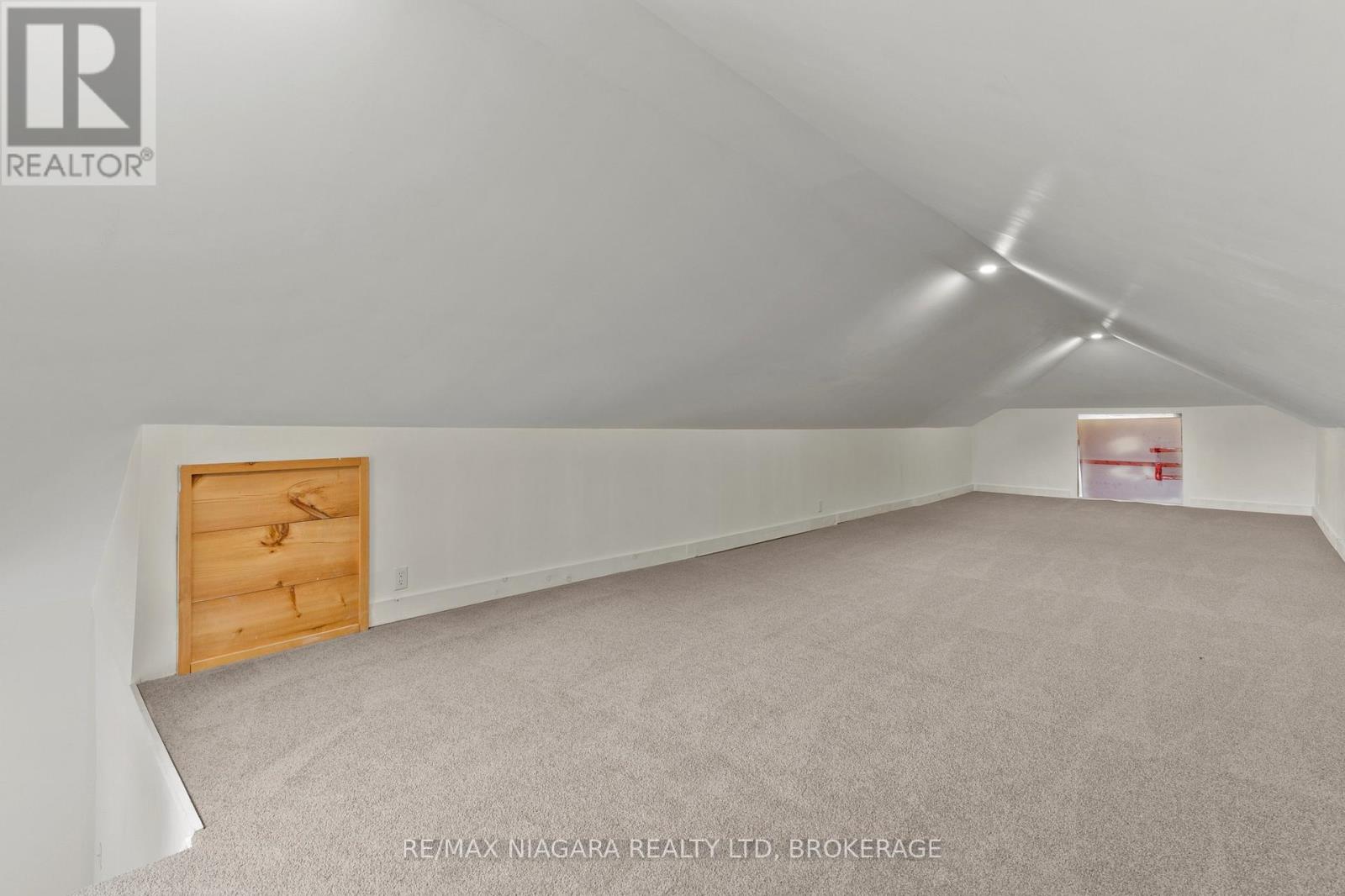 702 Main Street W, Port Colborne, Ontario L3K 5V4 - Photo 32 - X13687216
