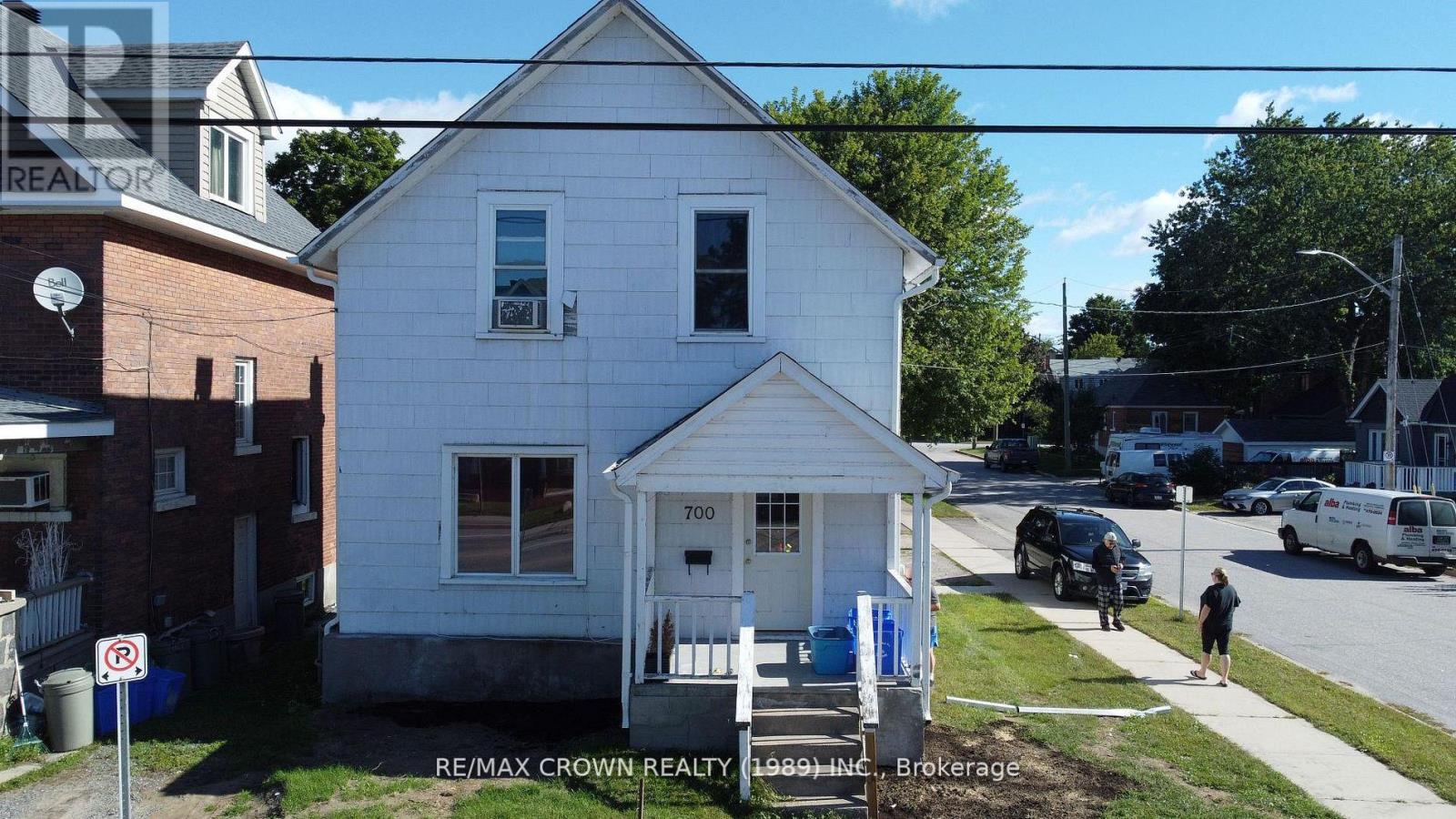 700 MAIN STREET W, North Bay, Ontario