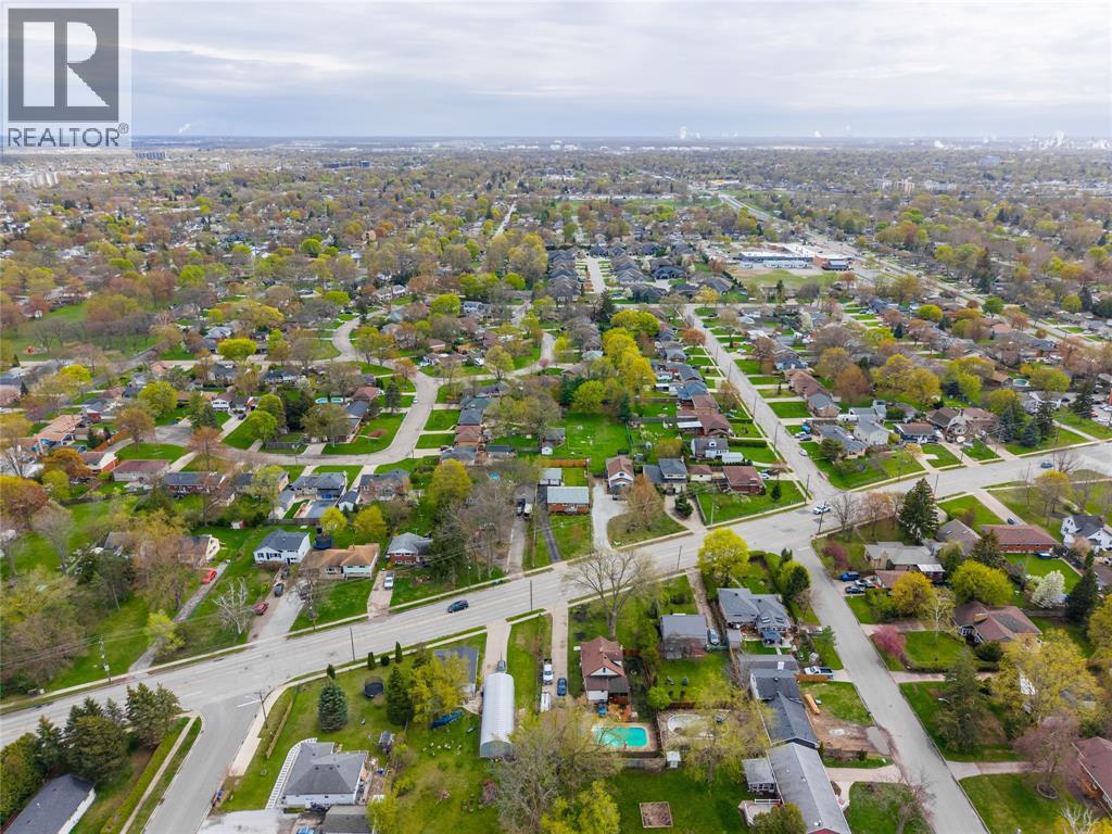 1003 Michigan Avenue, Sarnia, Ontario  N7T 7B7 - Photo 40 - 26020047