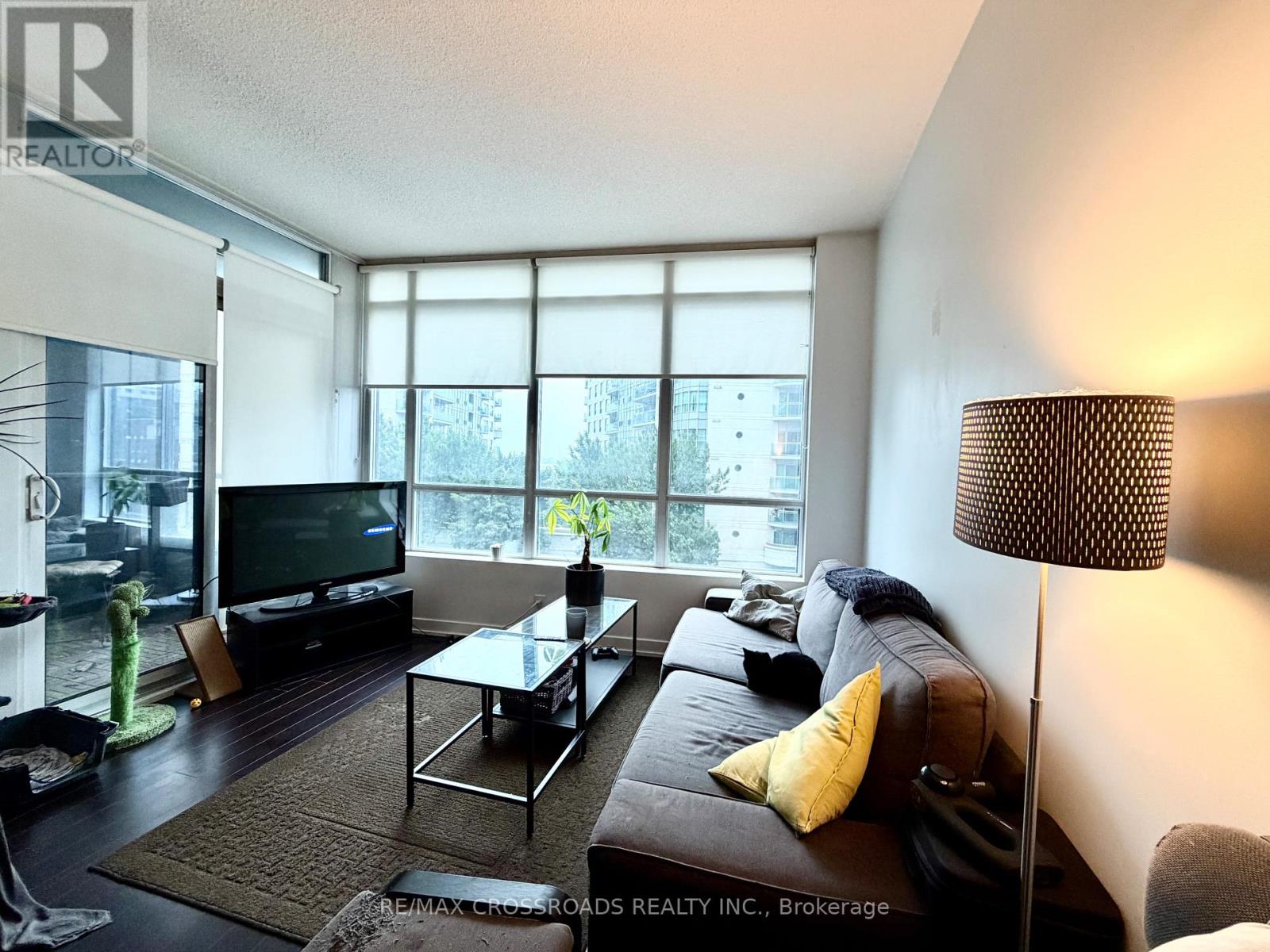 519 - 38 DAN LECKIE WAY