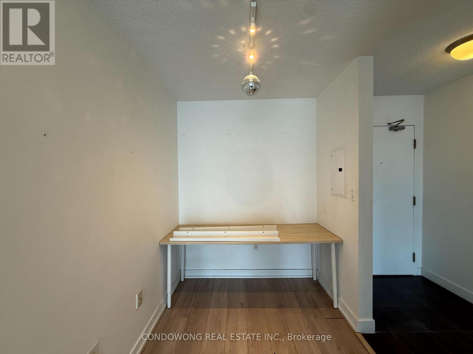 1206 - 11 Brunel Court, Toronto, Ontario  M5V 3Y3 - Photo 11 - C13687224