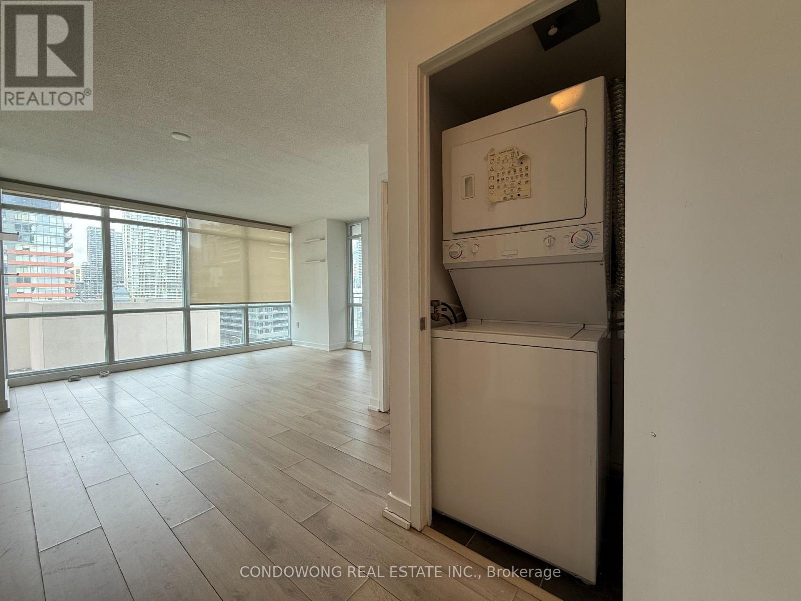 1206 - 11 Brunel Court, Toronto, Ontario  M5V 3Y3 - Photo 12 - C13687224