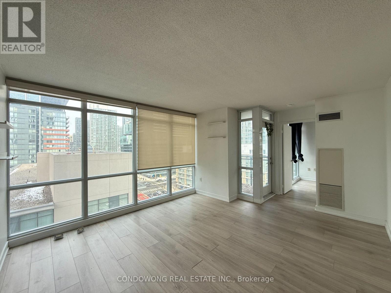 1206 - 11 Brunel Court, Toronto, Ontario  M5V 3Y3 - Photo 2 - C13687224