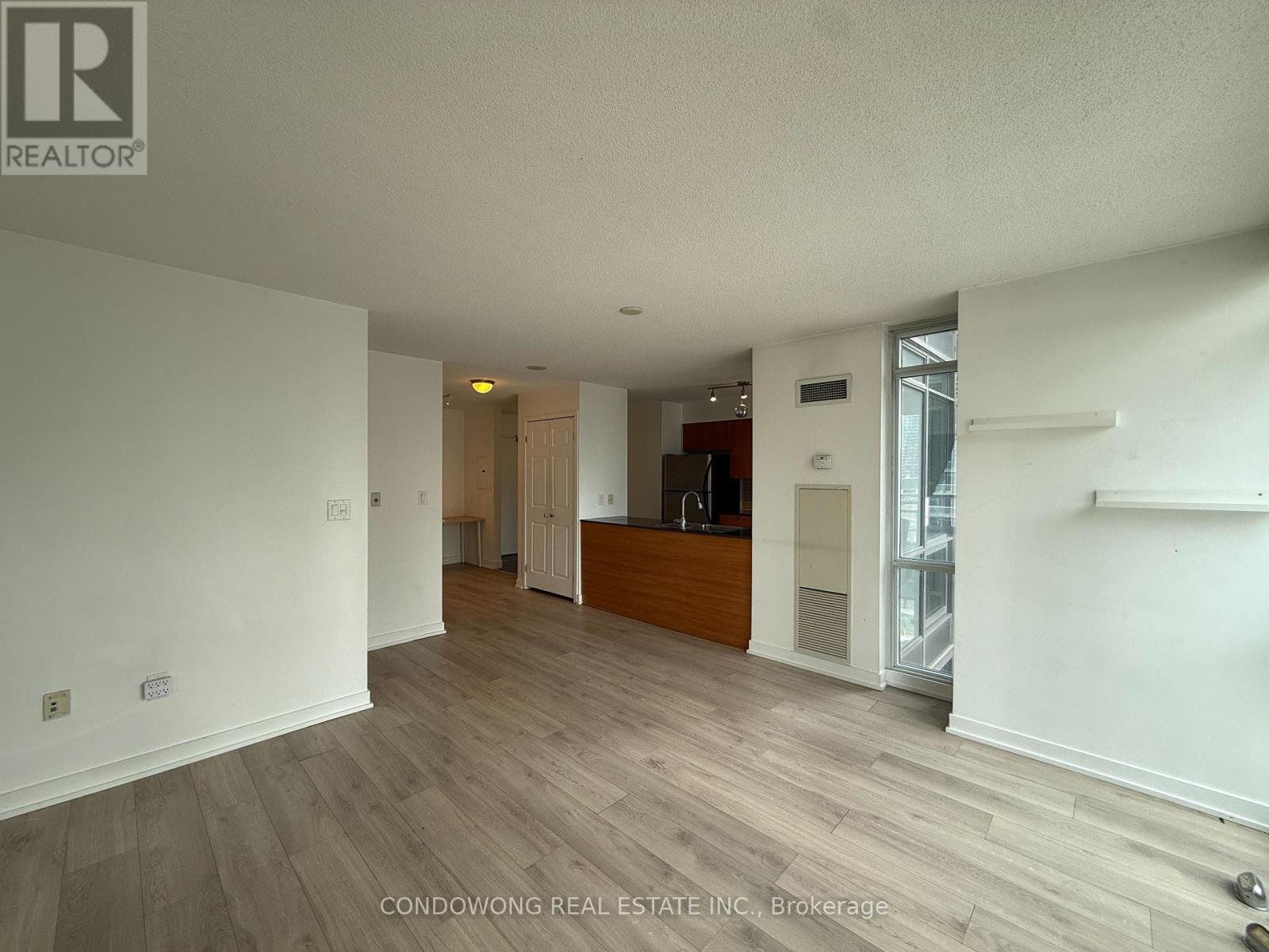 1206 - 11 Brunel Court, Toronto, Ontario  M5V 3Y3 - Photo 9 - C13687224