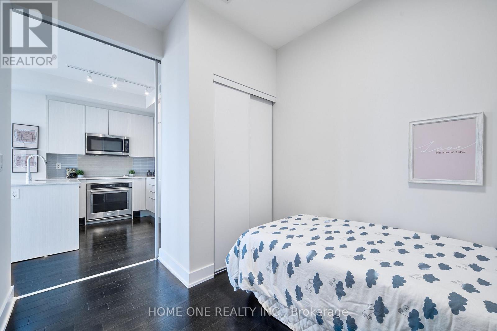 404 - 181 Bedford Road, Toronto, Ontario  M5R 0C2 - Photo 18 - C13687266