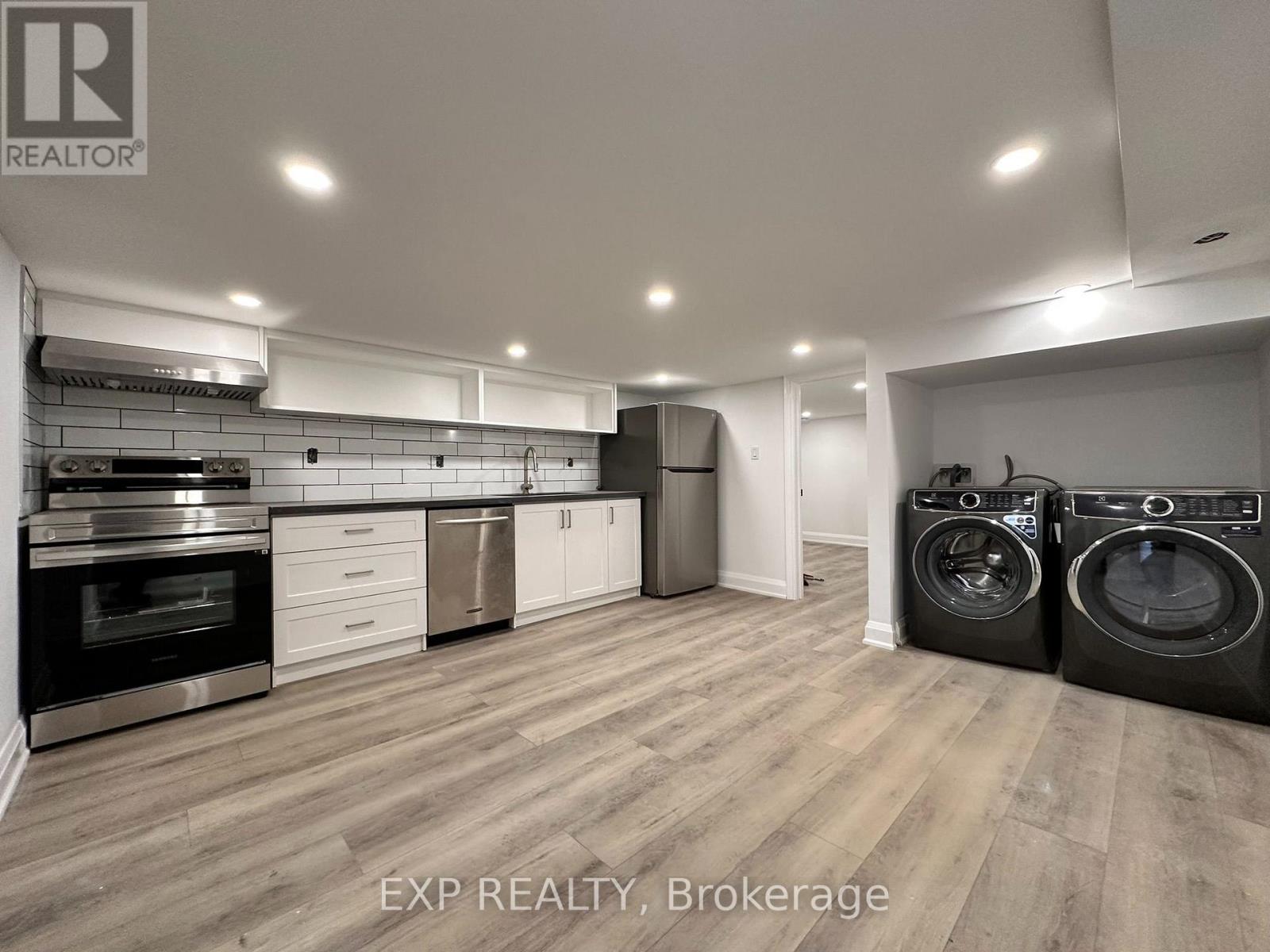 Lower - 143 Gladstone Avenue, Toronto, Ontario  M6J 3L1 - Photo 2 - C13687322