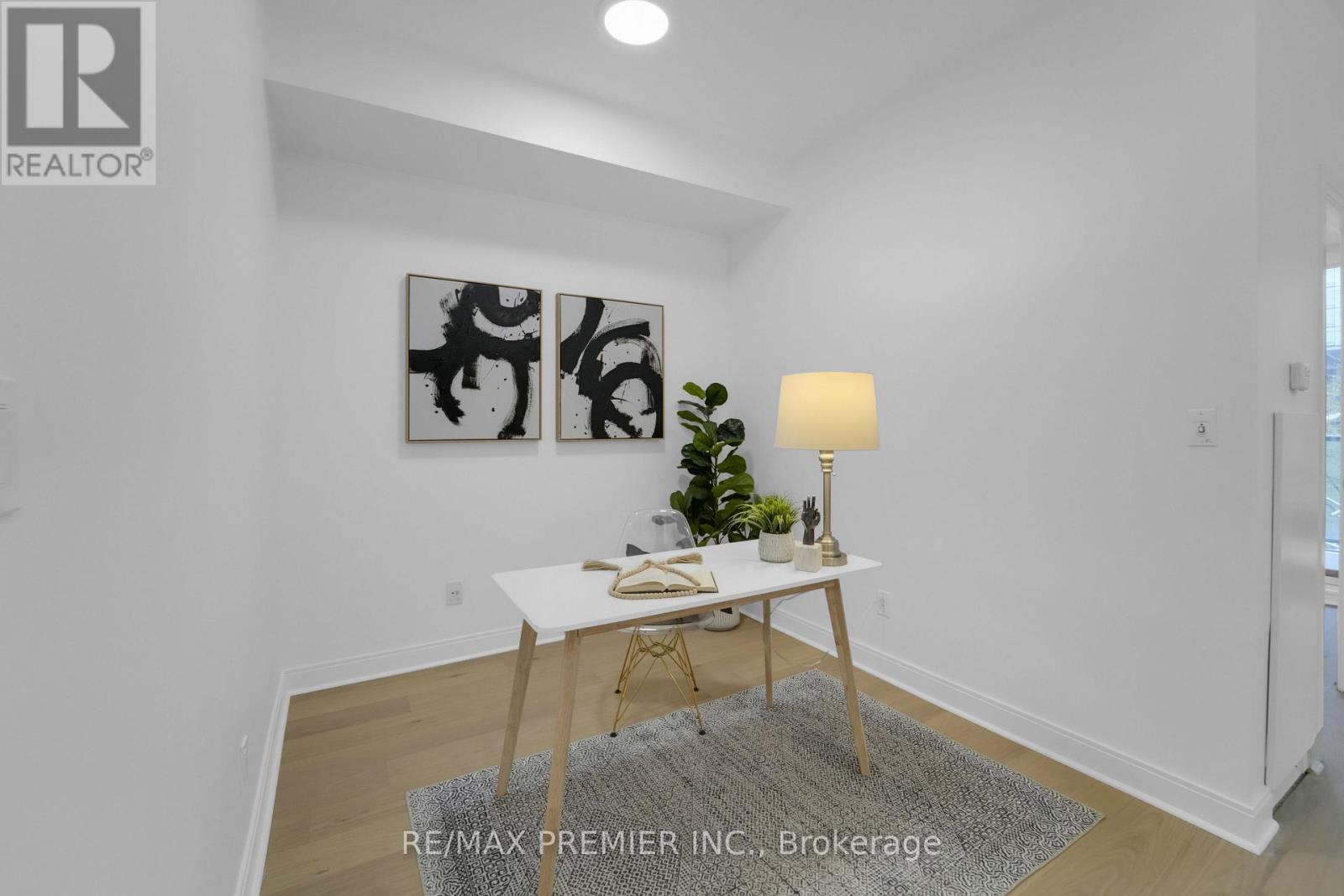 310 - 18 Yorkville Avenue, Toronto, Ontario  M4W 3Y8 - Photo 11 - C13687374